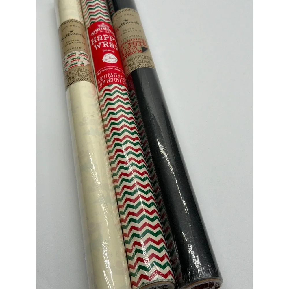Hallmark Christmas Gift Wrap 3 Roll Bundle Reversible Red Green Black 45 SQ‎ FT